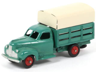 Lot 307 - DINKY TOYS (FRANCE) (1)