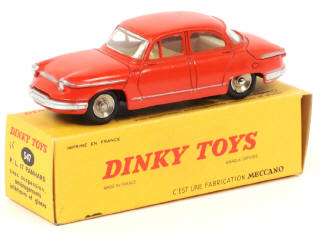 Lot 262 - DINKY TOYS (FRANCE) (1)