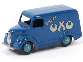 Lot 428 - DINKY TOYS (GB) (1)