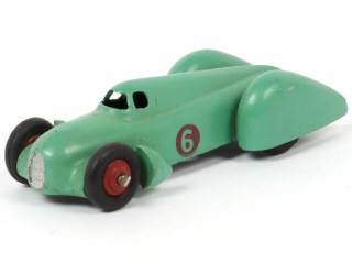 Lot 130 - DINKY TOYS (FRANCE) (1)
