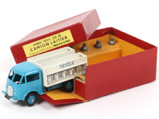 Lot 303 - DINKY TOYS (FRANCE) (1)