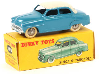Lot 218 - DINKY TOYS (FRANCE) (1)