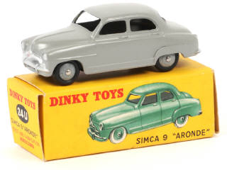 Lot 222 - DINKY TOYS (FRANCE) (1)
