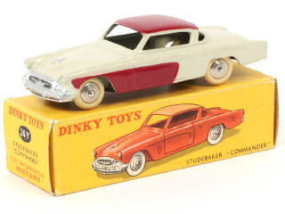 Lot 236 - DINKY TOYS (FRANCE) (1)