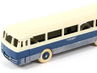 Lot 386 - DINKY TOYS (FRANCE) (1)