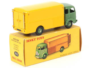 Lot 338 - DINKY TOYS (FRANCE) (1)