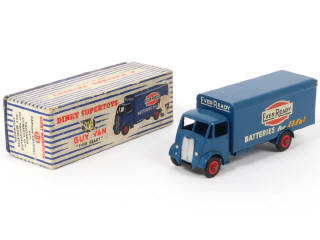 Lot 472 - DINKY TOYS (GB) (1)