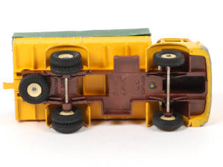 Lot 346 - DINKY TOYS (FRANCE) (1)