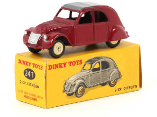 Lot 201 - DINKY TOYS (FRANCE) (1)