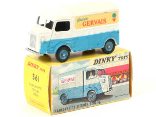 Lot 327 - DINKY TOYS (FRANCE) (1)