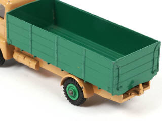 Lot 477 - DINKY TOYS (GB) (1)