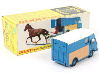 Lot 361 - DINKY TOYS (FRANCE) (1)