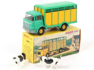 Lot 349 - DINKY TOYS (FRANCE) (1)