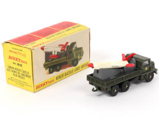 Lot 397 - DINKY TOYS (FRANCE) (1)