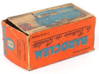 Lot 328 - DINKY TOYS (FRANCE) (1)