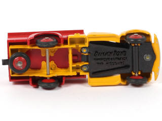 Lot 305 - DINKY TOYS (FRANCE) (1)