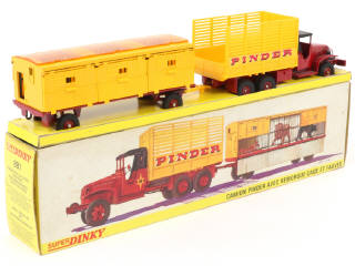 Lot 389 - DINKY TOYS (FRANCE) (1)