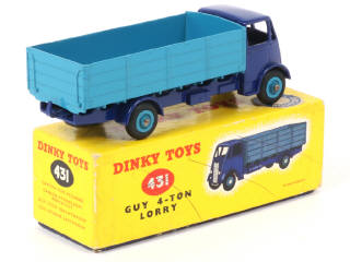 Lot 467 - DINKY TOYS (GB) (1)