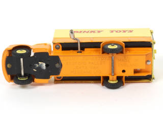 Lot 466 - DINKY TOYS (GB) (1)
