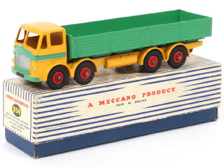 Lot 497 - DINKY TOYS (GB) (1)