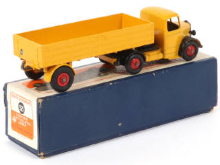 Lot 456 - DINKY TOYS (GB) (1)
