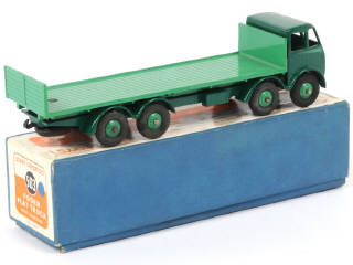 Lot 483 - DINKY TOYS (GB) (1)