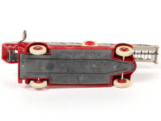 Lot 376 - DINKY TOYS (FRANCE) (1)