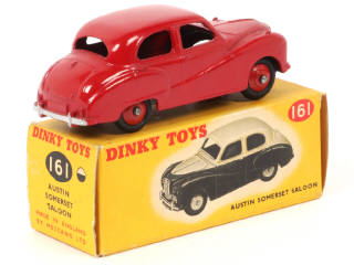 Lot 413 - DINKY TOYS (GB) (1)
