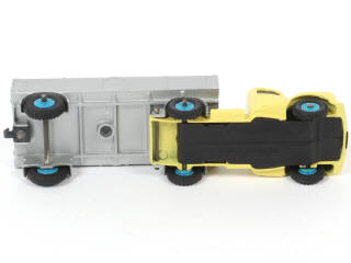 Lot 480 - DINKY TOYS (GB) (1)