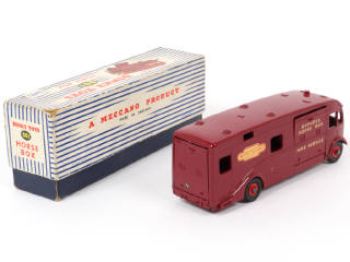 Lot 508 - DINKY TOYS (GB) (1)
