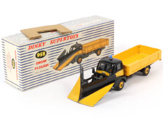 Lot 478 - DINKY TOYS (GB) (1)