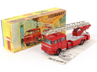 Lot 355 - DINKY TOYS (FRANCE) (1)