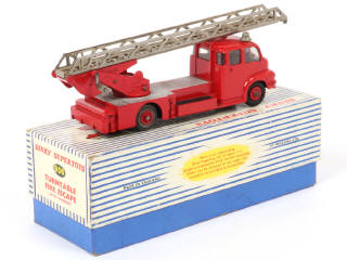Lot 457 - DINKY TOYS (GB) (1)