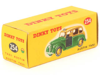 Lot 406 - DINKY TOYS (GB) (1)