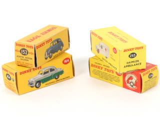 Lot 409 - DINKY TOYS (GB) (4)