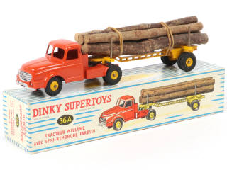 Lot 364 - DINKY TOYS (FRANCE) (1)