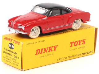 Lot 198 - DINKY TOYS (FRANCE) (1)