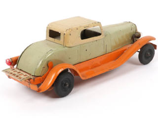 Lot 17 - GIRARD (USA) (1)