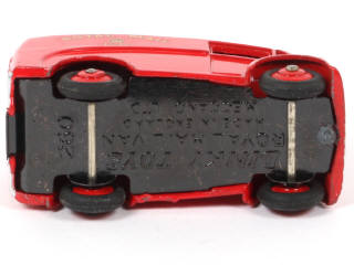 Lot 429 - DINKY TOYS (GB) (1)