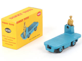 Lot 446 - DINKY TOYS (GB) (1)