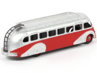 Lot 379 - DINKY TOYS (FRANCE) (1)