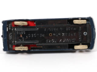 Lot 143 - DINKY TOYS (FRANCE) (1)