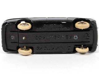 Lot 126 - DINKY TOYS (FRANCE) (1)