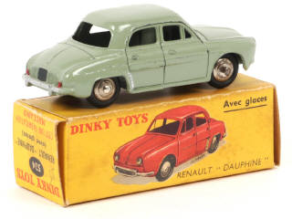 Lot 128 - DINKY TOYS (FRANCE) (1)