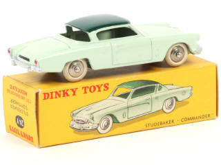 Lot 137 - DINKY TOYS (FRANCE) (1)