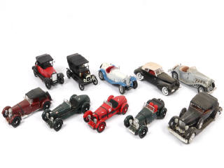 Lot 92 - DIVERS (10)