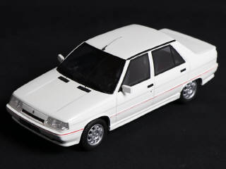 Lot 211 - OTTO MOBILE (FRANCE) (1)