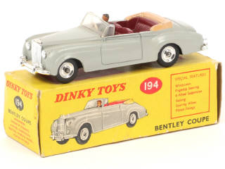 Lot 146 - DINKY TOYS (GB) (1)
