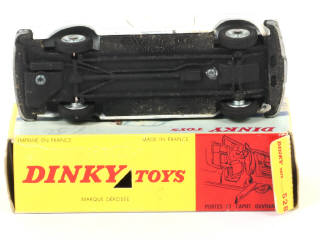 Lot 191 - DINKY TOYS (FRANCE) (1)