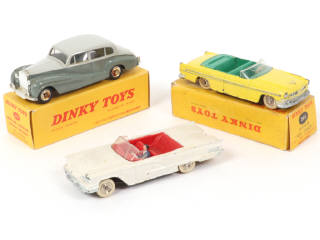 Lot 247 - DINKY TOYS (FRANCE) (3)